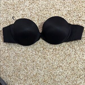 Maidenform Black Strapless Bra
